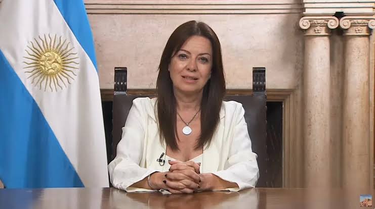 Garantizar el derecho a la educación pública Universitaria